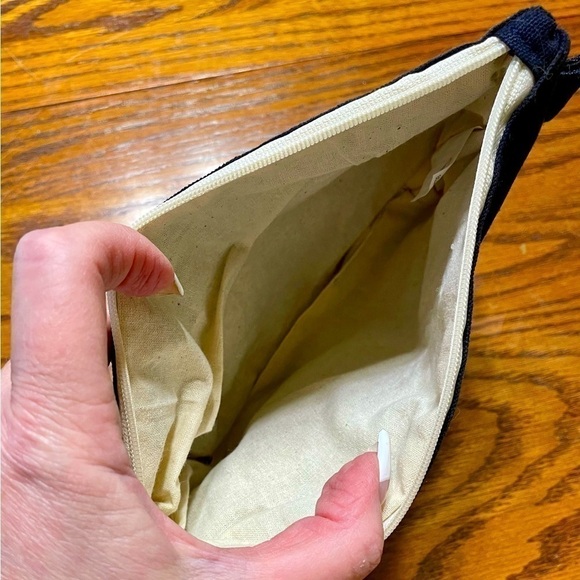 Cosmetic Bag or Pencil Holder Canvas 100% Cotton Small NWOT - Picture 3 of 8